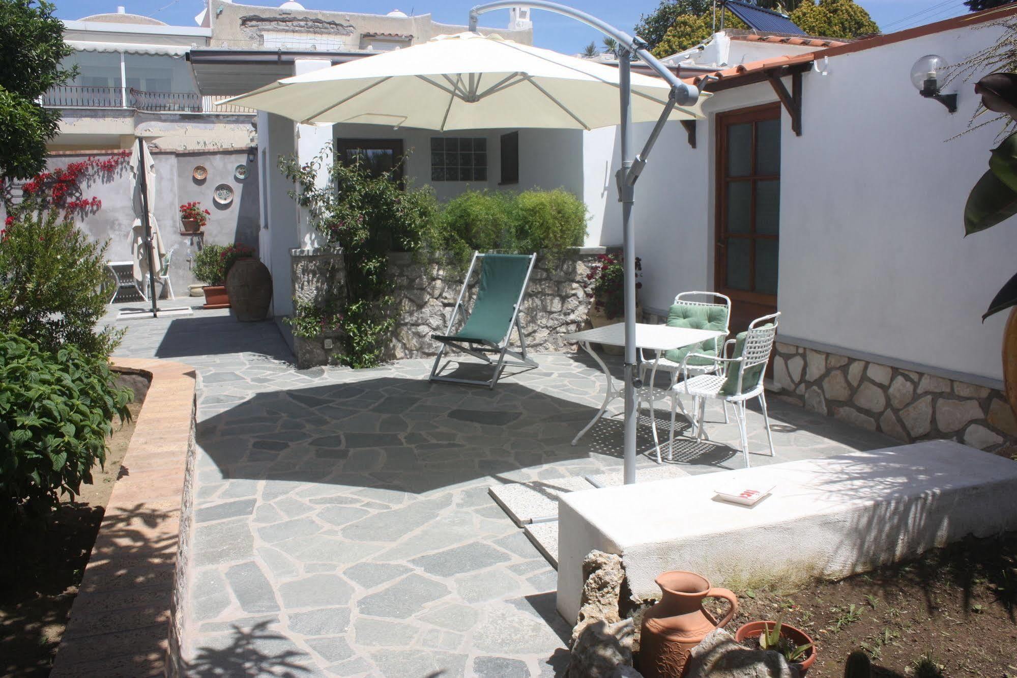 B&B Casetta Minghitto Anacapri  Bagian luar foto