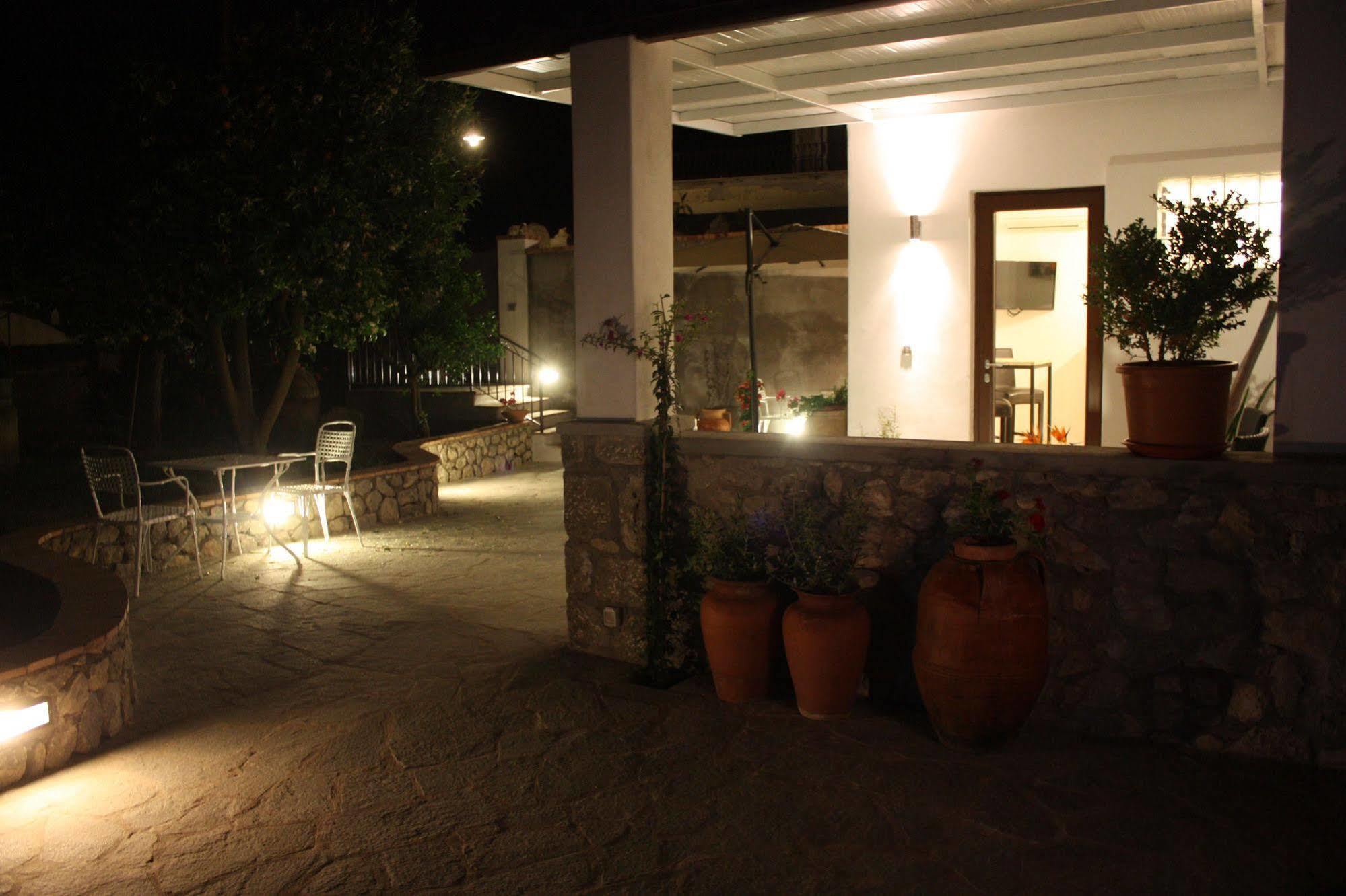 B&B Casetta Minghitto Anacapri  Bagian luar foto